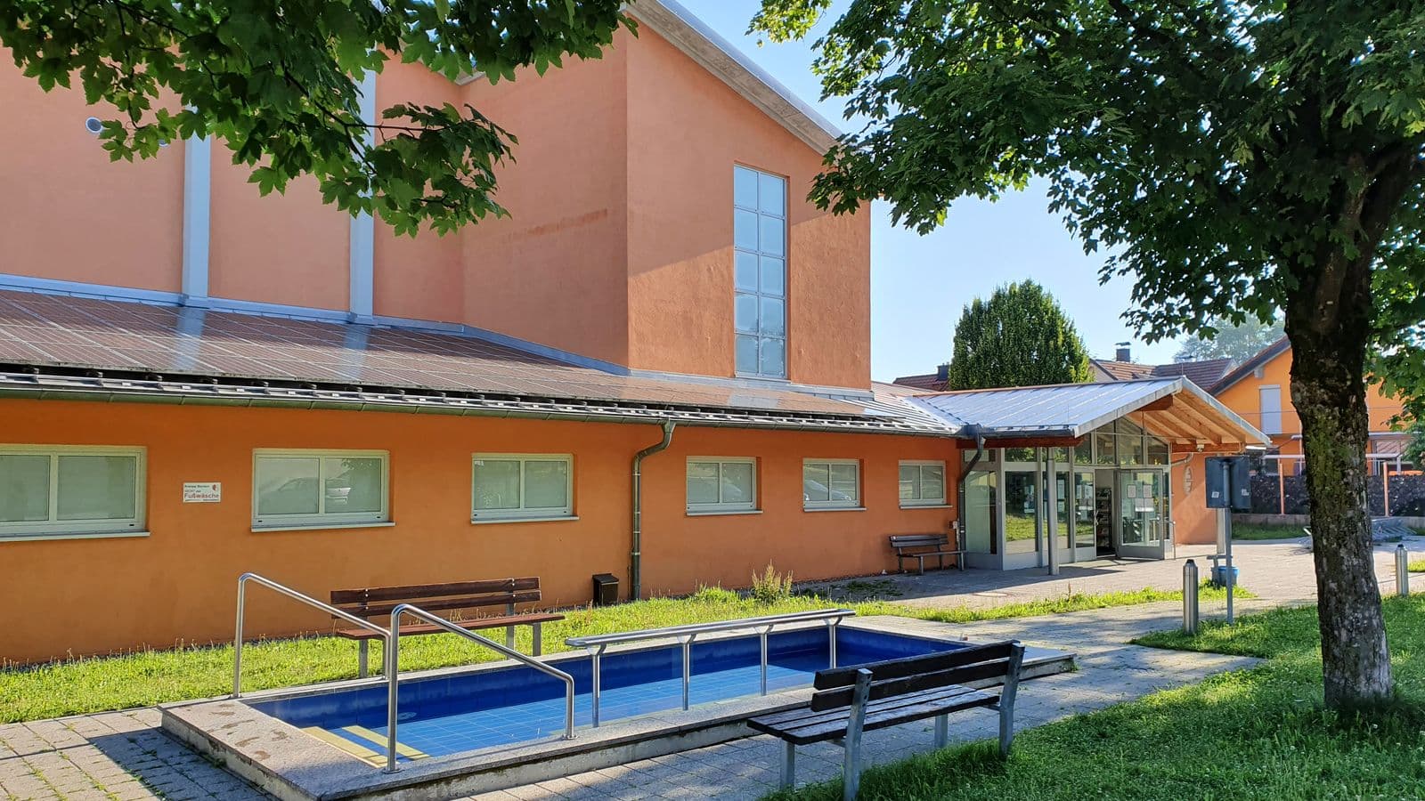 Halle aus Sicht Kneipbecken